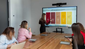 lecții din cea de-a 4-a masă rotundă EENOVA din România